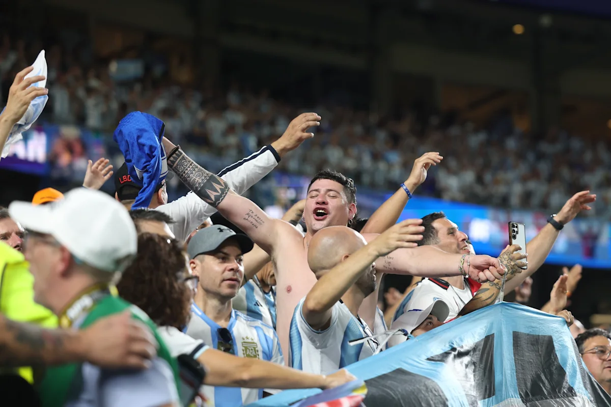 Los aficionados argentinos agotaron los vuelos a Nueva York para la final del Mundial 2026