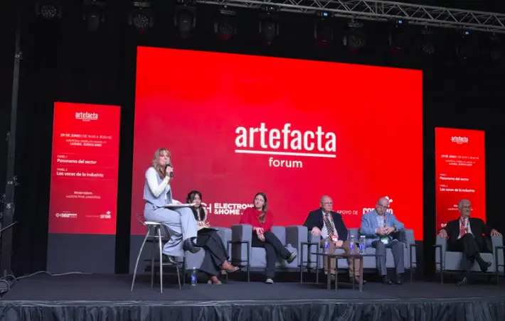 Más de 12 mil personas coparon la mega muestra