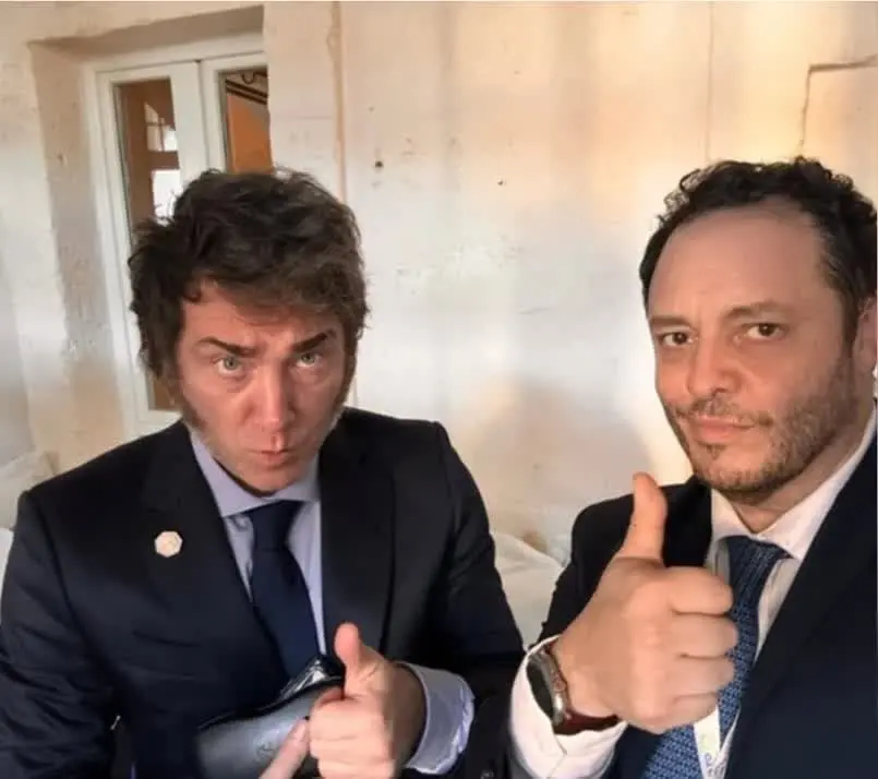 Javier Milei y Demian Reidel presentaron un paper académico para darle sustento teórico al programa económico oficial