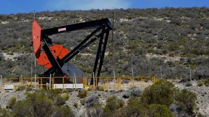 Paritaria petrolera en Chubut: Logran un acuerdo del 16% anual, pero advierten que hay 250 puestos de trabajo en riesgo