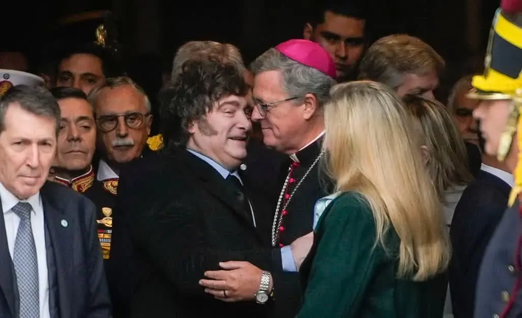 Tedeum por el 9 de Julio: ante Javier Milei, el arzobispo García Cuerva criticó la «mezquindad política» y pidió frenar el individualismo