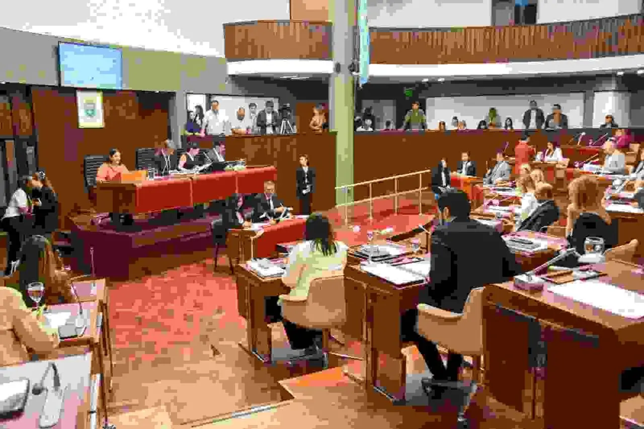 Así votaron los diputados el debatido acuerdo con YPF en Chubut