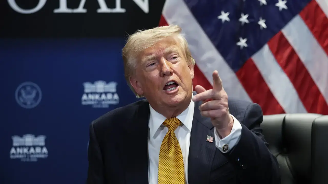 Trump anunció que Estados Unidos controlará el Estrecho de Ormuz y exigirá fuertes compensaciones económicas