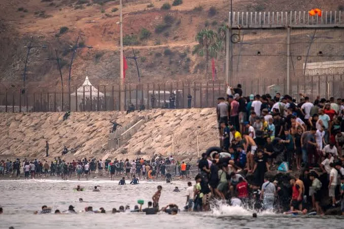 Emergencia fronteriza en Ceuta: al menos 34 muertos y 60.000 ingresos en la mayor crisis migratoria de España