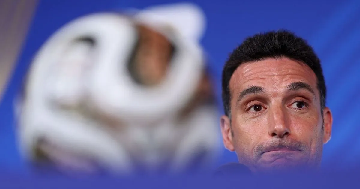 Scaloni se emocionó tras la épica ante Inglaterra: «Vamos a dejar todo en la final»
