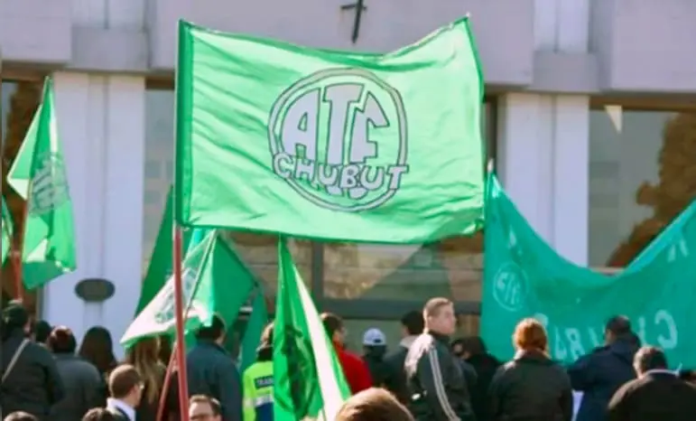 ¡Caos en Chubut!: Paro total de estatales paraliza la provincia