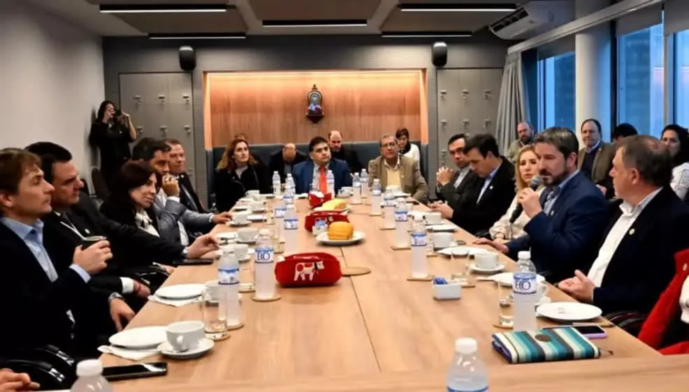 Con la Zona Franca y el aeropuerto como ejes, Merino busca atraer inversiones privadas a Trelew