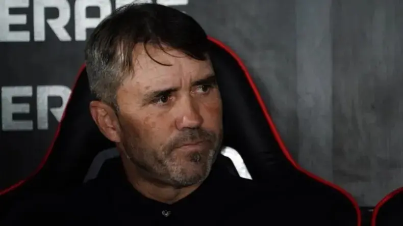 «Si no lo puedo hacer rápido, me iré a mi casa»: Eduardo Coudet puso en duda su continuidad en River tras sumar seis derrotas al hilo