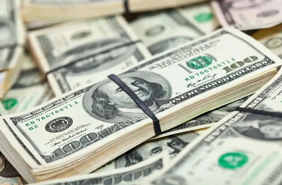 Dólar hoy y dólar blue hoy: a cuánto cotiza este 1 de agosto y qué prevé el mercado para fin de año