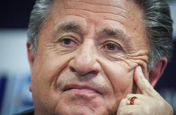Duhalde disparó contra Milei, criticó al PJ y postuló a Kicillof