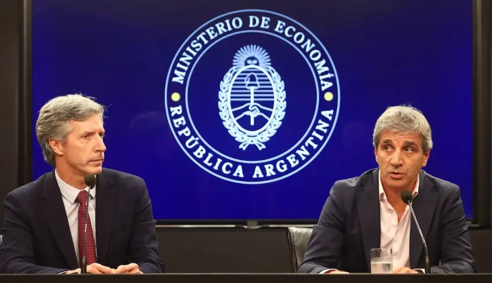 El BCRA frena el ritmo de compras diarias, pero logra llevar las reservas a un máximo en siete años