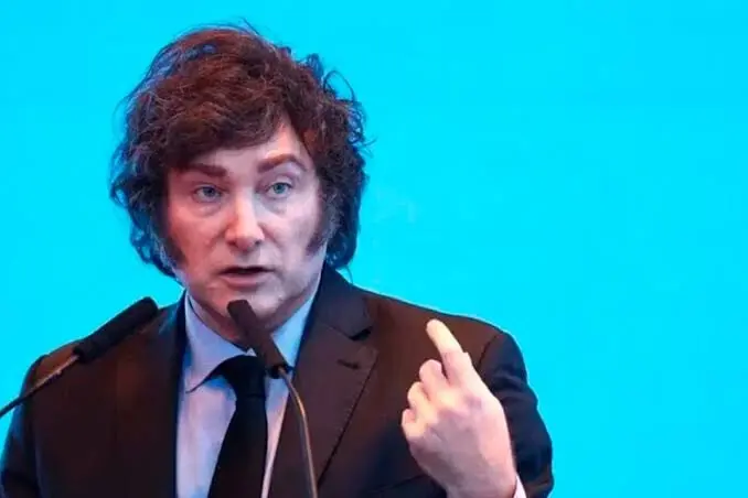 «El final del socialismo se acerca»: Javier Milei cruzó a Pedro Sánchez por la crisis migratoria en Ceuta