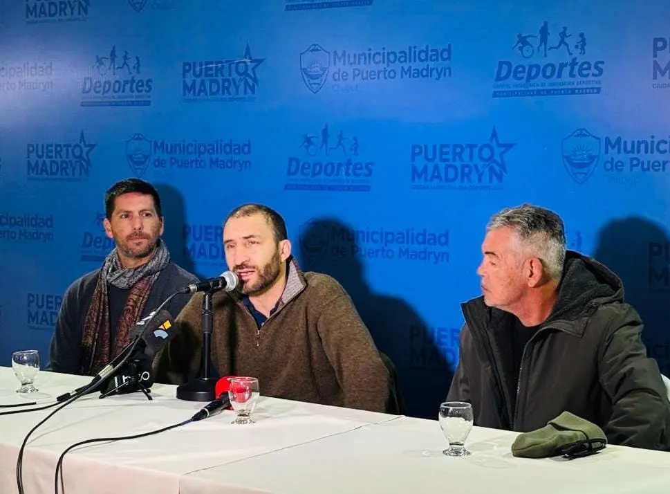 Puerto Madryn: Patrimonio deportivo: Presentaron la Expo del ciclo «La Cancha de la Memoria»