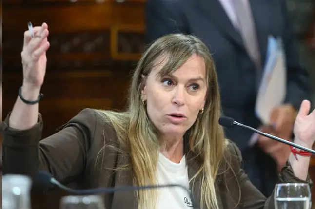 ¡Escándalo en el PJ! Senadores de Cristina se hartaron de la interna
