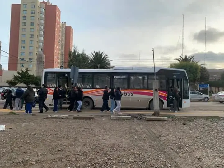 «Esperamos que estos inconvenientes se vayan eliminando»: el Municipio admitió fallas en el arranque de SolBus en Comodoro