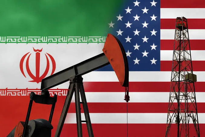 El petróleo cae hasta un 7% tras el anuncio de nuevas negociaciones entre Estados Unidos e Irán