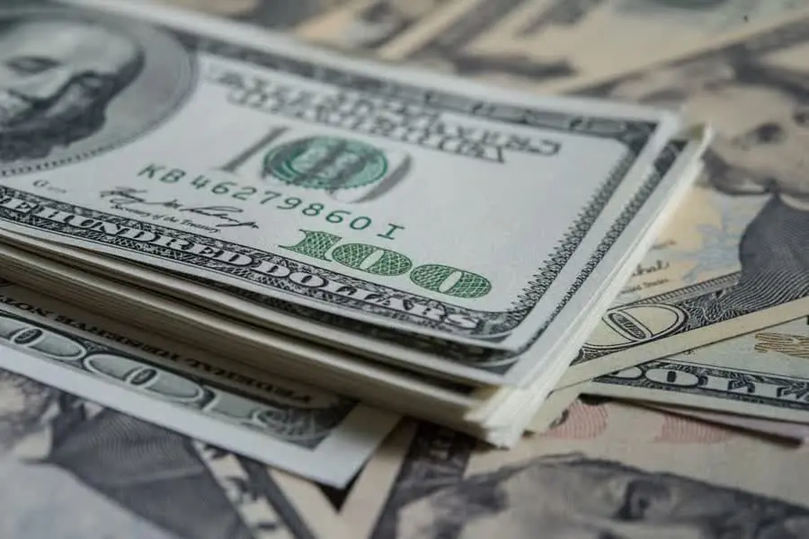 «La prioridad cambió»: la estrategia del BCRA y el Tesoro para ponerle un techo de $1500 al dólar