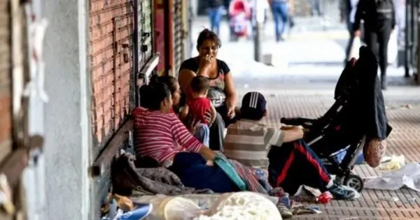 Desigualdad: casi el 40% de niños y adolescentes argentinos tienen dificultad para acceder a ropa y calzado