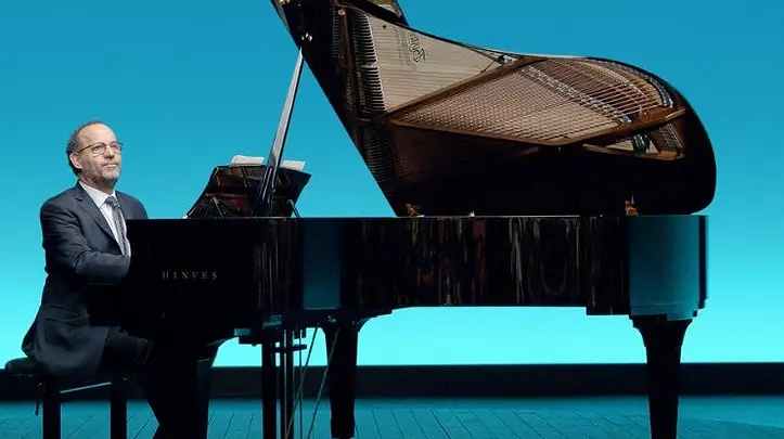 “La música de las ideas”, con Sergio Feferovich, llega este sábado al Teatro Español de Trelew