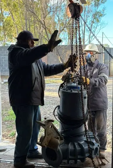 Se recuperó una importante electrobomba de la estación Vucetich