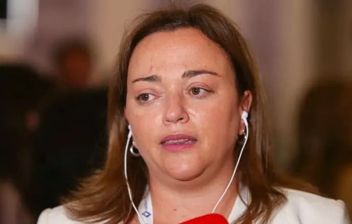 Cecilia Moreau cruzó duro a Javier Milei
