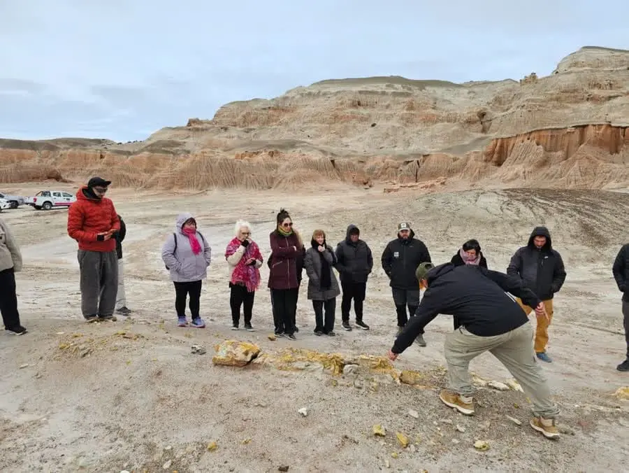 Comodoro Turismo y la Cámara de Comercio se unieron para potenciar el atractivo de Rocas Coloradas