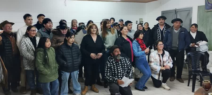 El Municipio de Esquel puso en marcha el Programa de Huertas Comunitarias en Alto Río Percy Programa de Huertas Comunitarias vecinos