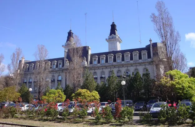 El insólito vacío de poder que arruina PYMES