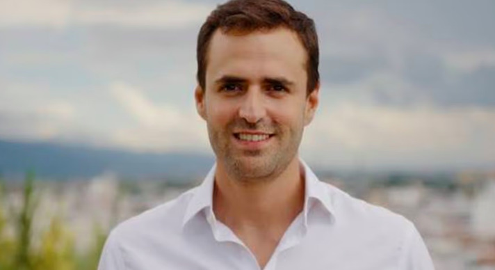 Investigan a Emiliano Estrada por usar fondos del Congreso