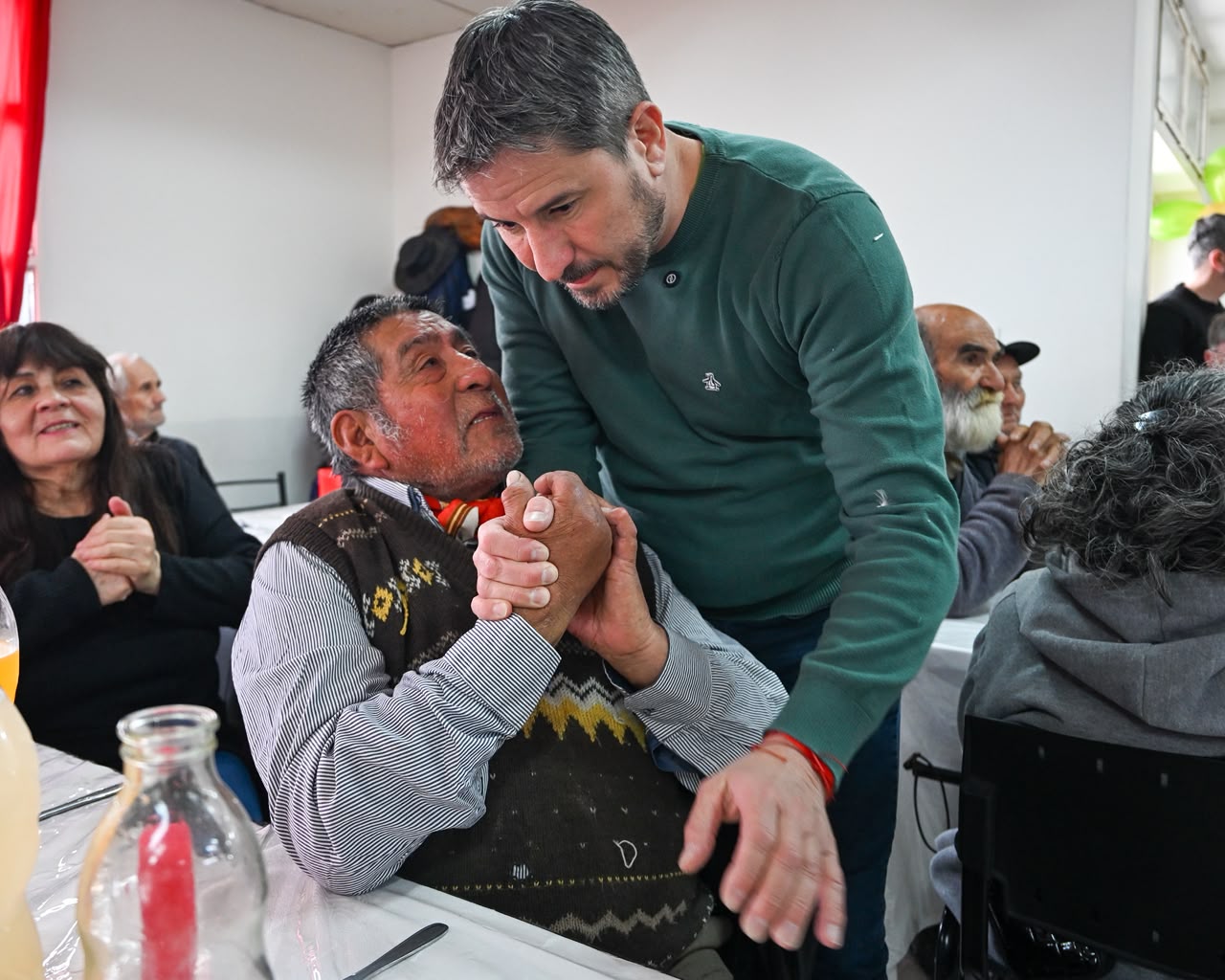 Merino visitó el Centro de Día Remembranza en su 32° aniversario