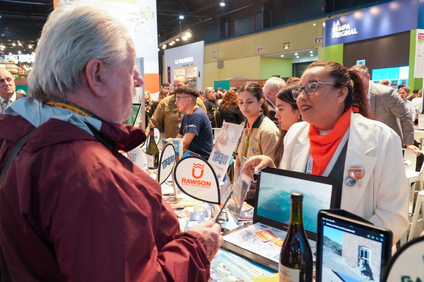 Rawson debutará con stand propio en la FIT y lanzará el avistaje de delfines