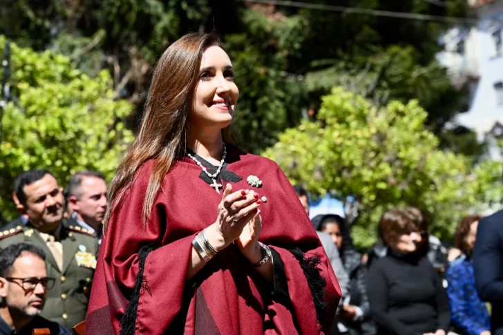 Victoria Villarruel participó en Salta de la procesión del Señor y la Virgen del Milagro