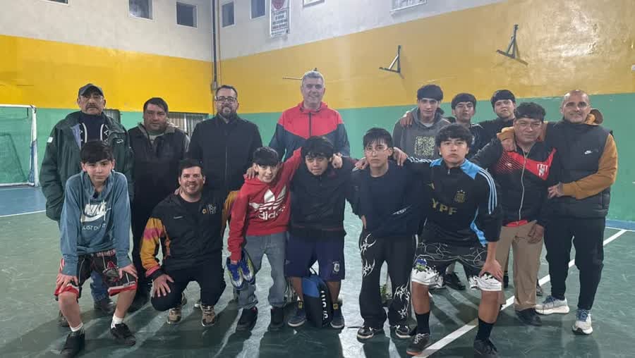 Matías Taccetta en el barrio Cañadón de Bórquez: «Queremos que los chicos tengan las mismas oportunidades sin importar en qué barrio vivan» Taccetta Deportivo Cañadón