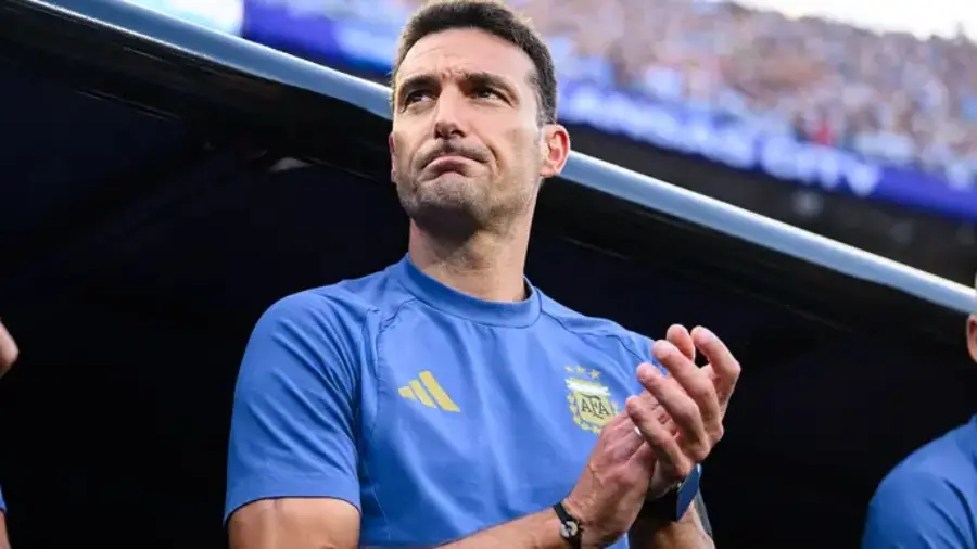 Antonio «Turco» Mohamed se postuló para dirigir a la Selección Argentina si sigue Scaloni