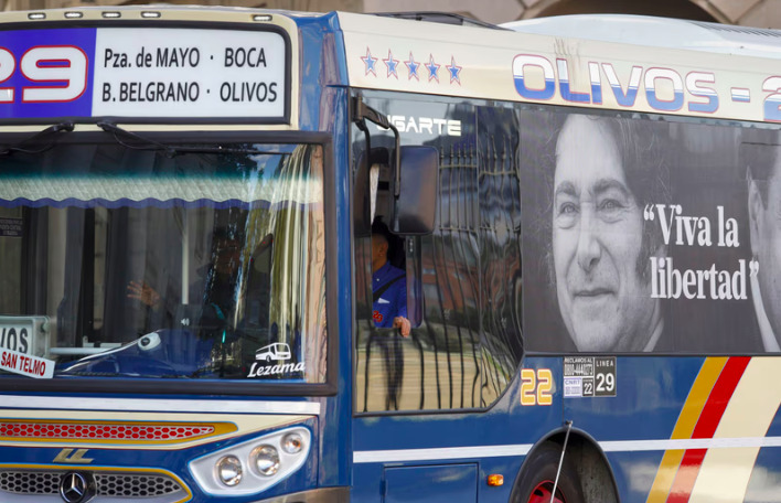 Caos en el transporte: Advierten por recortes en más de 100 líneas