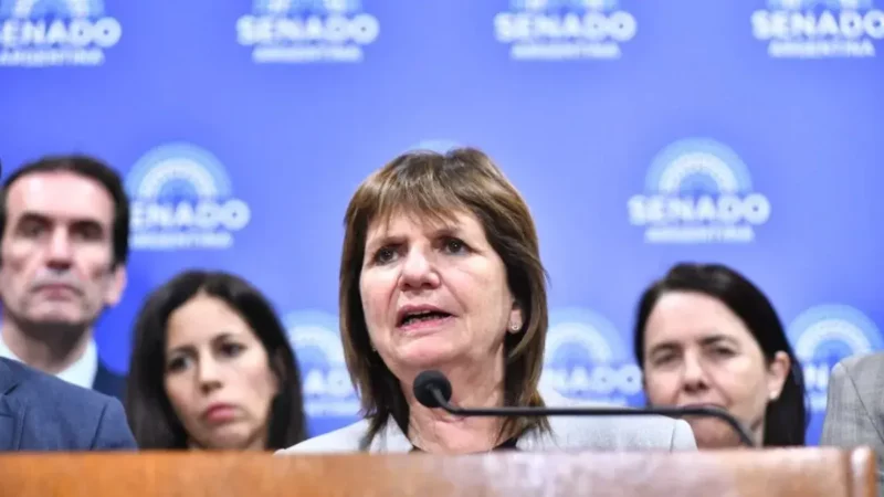 Patricia Bullrich cuestionó la ayuda financiera de EE.UU. a la Argentina Bullrich cuestionó la ayuda financiera de EE.UU. a la Argentina