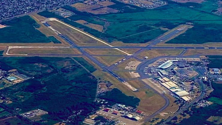 Caos en Ezeiza por obras y vuelos cancelados
