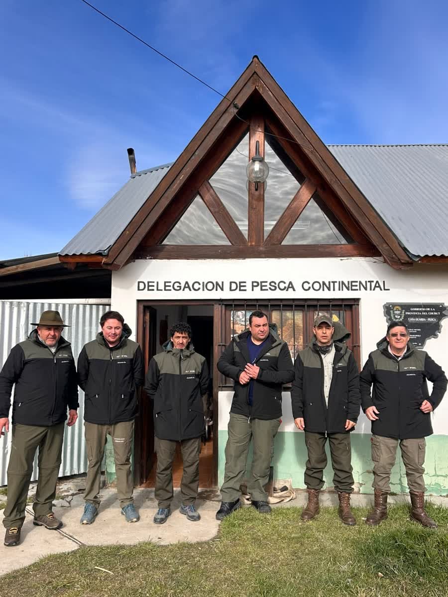 Cuerpo de inspectores de Pesca Continental de Chubut con nuevo equipamiento institucional