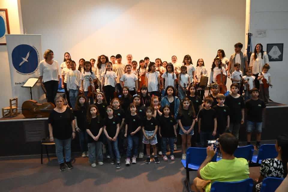 Concierto gratuito en Puerto Madryn: el Coro y la Orquesta Infanto Juvenil se presentan en la Parroquia Cristo Resucitado