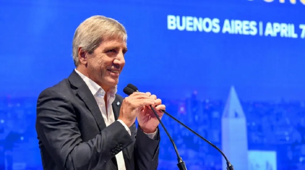 Luis Caputo anunció un nuevo superávit fiscal en septiembre y el acumulado financiero alcanzó el 0,3% del PIB
