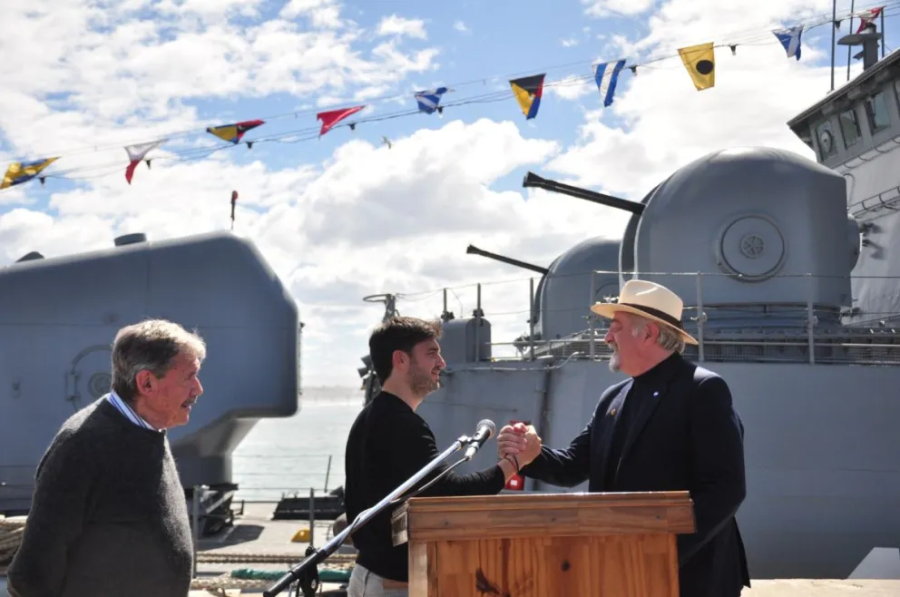 ‘Nacho’ Torres aseguró que el puerto de Comodoro generará más de 300 empleos directos El puerto de Comodoro generará más de 300 empleos directos