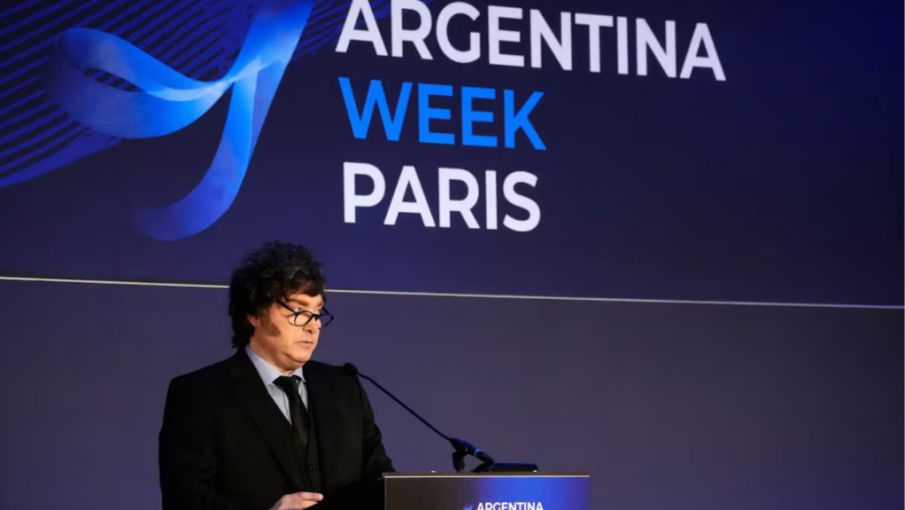 Javier Milei anticipó una “bazuca de dólares” de más de US$75.000 millones para 2027 Milei anticipó una “bazuca de dólares”