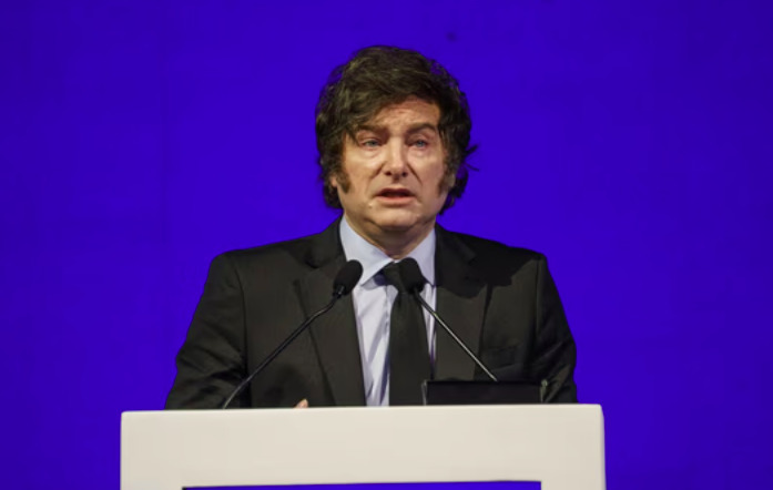 Milei fue sobreseído y amenaza con demandar a la prensa