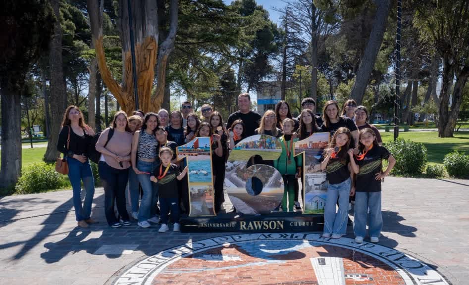 Cosecha histórica: La Escuela de Patín Emir de Rawson logró cinco primeros puestos en un torneo internacional