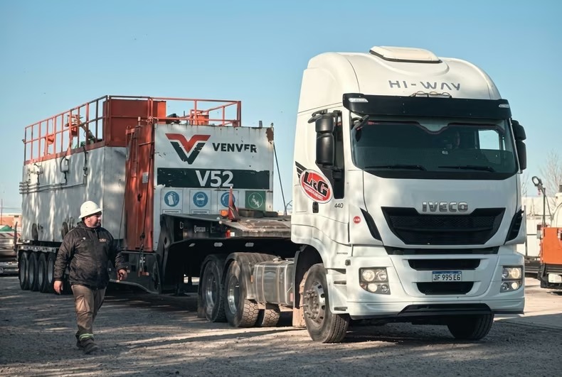 Inversión petrolera en Santa Cruz: Quintana inició perforaciones por u$s 39,4 millones y busca explorar la formación D-129