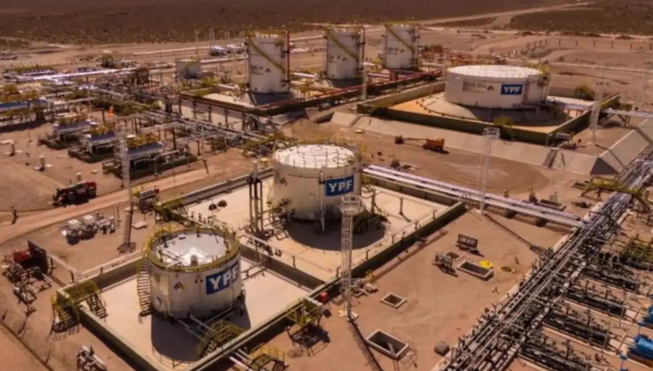 ¡Bomba de negocios! Empresas de Chubut van por el botín de Vaca Muerta