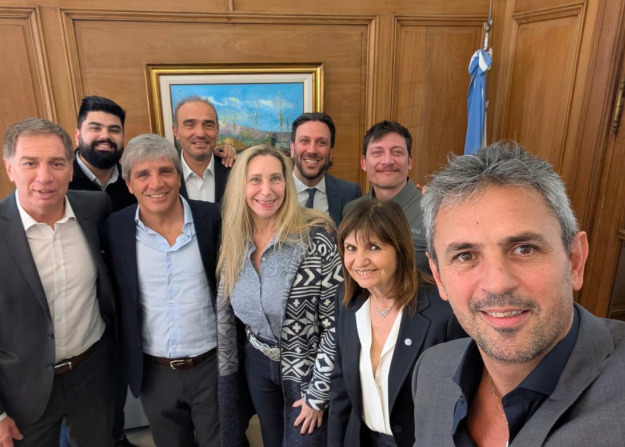Tensión en la Rosada: Fractura interna y freno a las reformas