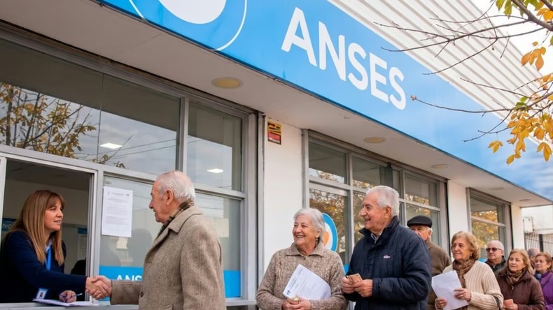 ANSES confirmó los cobros de noviembre: la jubilación mínima llega a $514.158 con bono y aumento