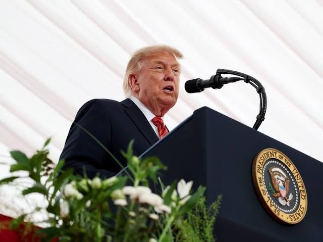 EE.UU. crea la “Super Intelligence Force”: la fuerza especial de Donald Trump para liderar la Inteligencia Artificial El presidente de Estados Unidos, Donald Trump, brinda un discurso oficial