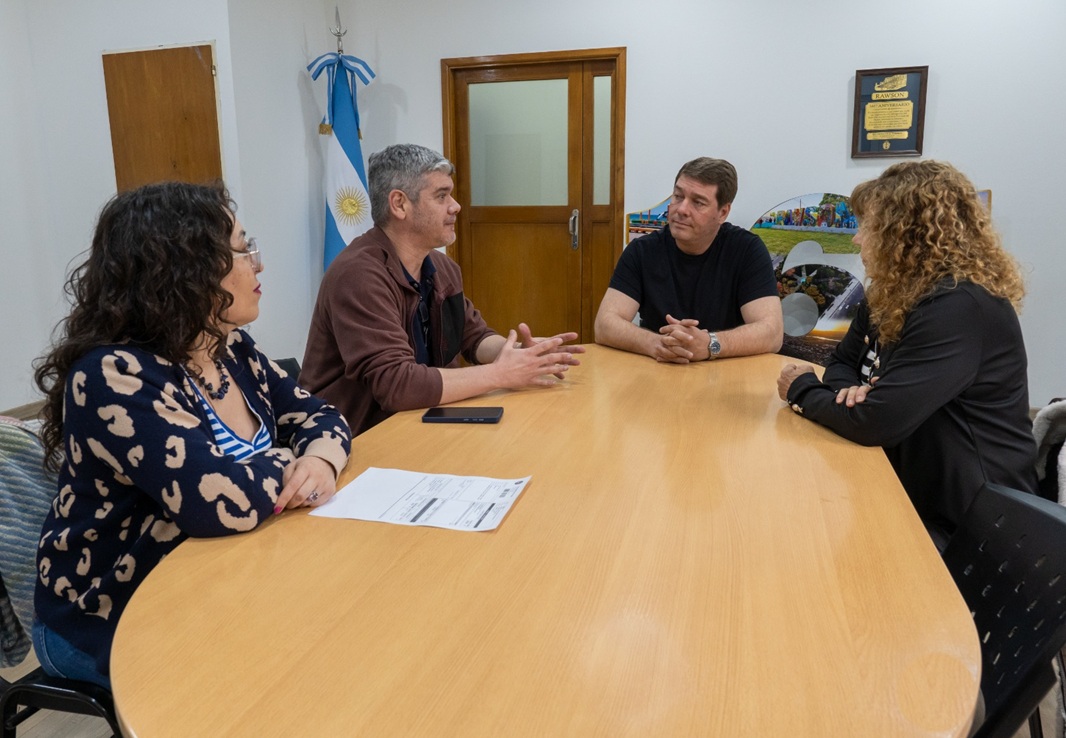 UNIÓN DOCENTES ARGENTINOS PROPONE AMPLIAR EN RAWSON EL ACCESO A UNA OFERTA DE FORMACIÓN UNIVERSITARIA VIRTUAL.
